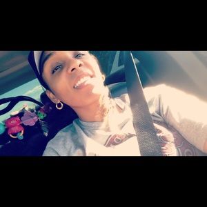 Meet your Posher, Ashley